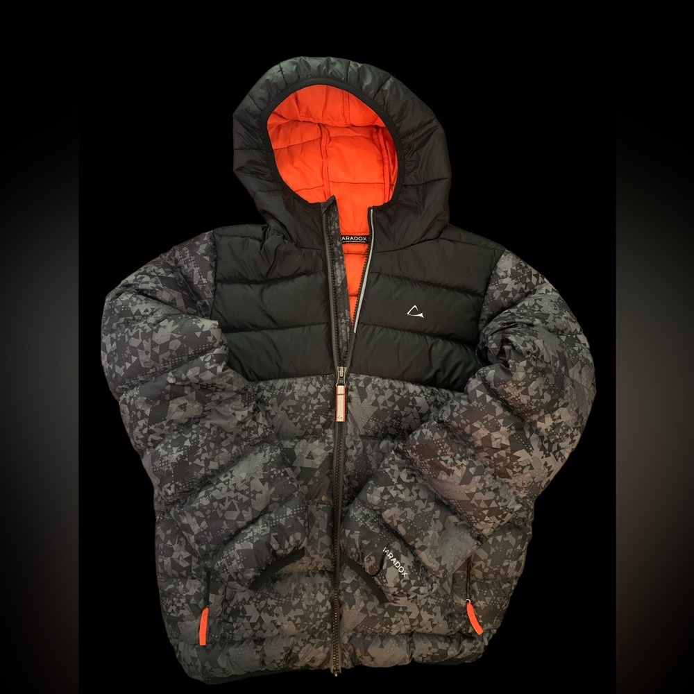 Paradox down filled jacket . Boys large. Black/grey . Minamal wear.